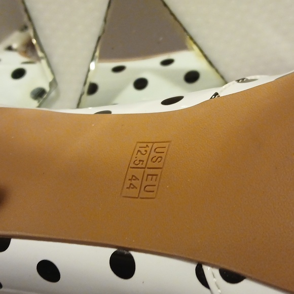 Unisex Shoe NWT, 12.5US/44EU Black Polka Dot round toe pump, D'Orsay, 4" heel - Picture 9 of 10